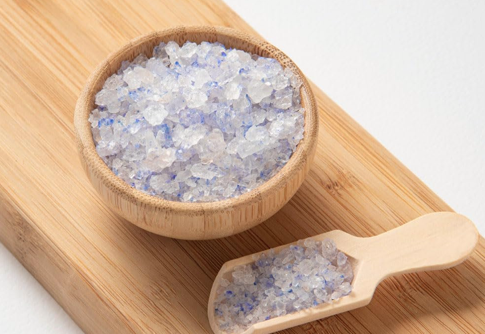 grinded blue salt